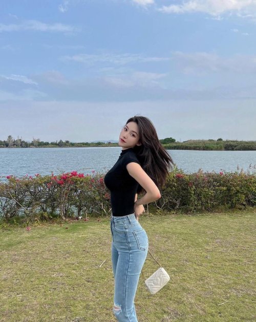 图片[3]-厦门市集美区颜值嫩妹超值泄火 24 岁 / 165 cm / 48 kg - 厦门楼凤, 福建省楼凤 小姐信息 联系方式 - 91探花-91探花