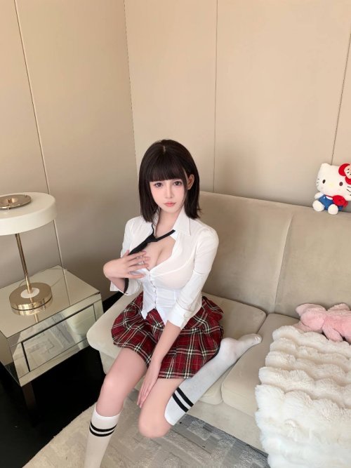 图片[2]-厦门新人首开， 可爱洋娃娃，06小萝莉，COS角色扮演，三点粉嫩一线天，可肛可内 18 岁 / 166 cm / 45 kg - 厦门楼凤, 福建省楼凤 小姐信息 联系方式 - 91探花-91探花